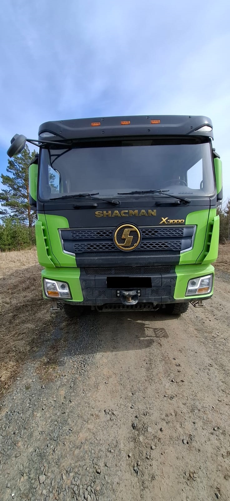 Самосвал Shacman SX33186V366