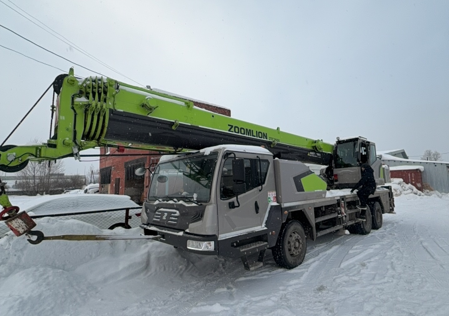 Автокран Zoomlion ZTС250V