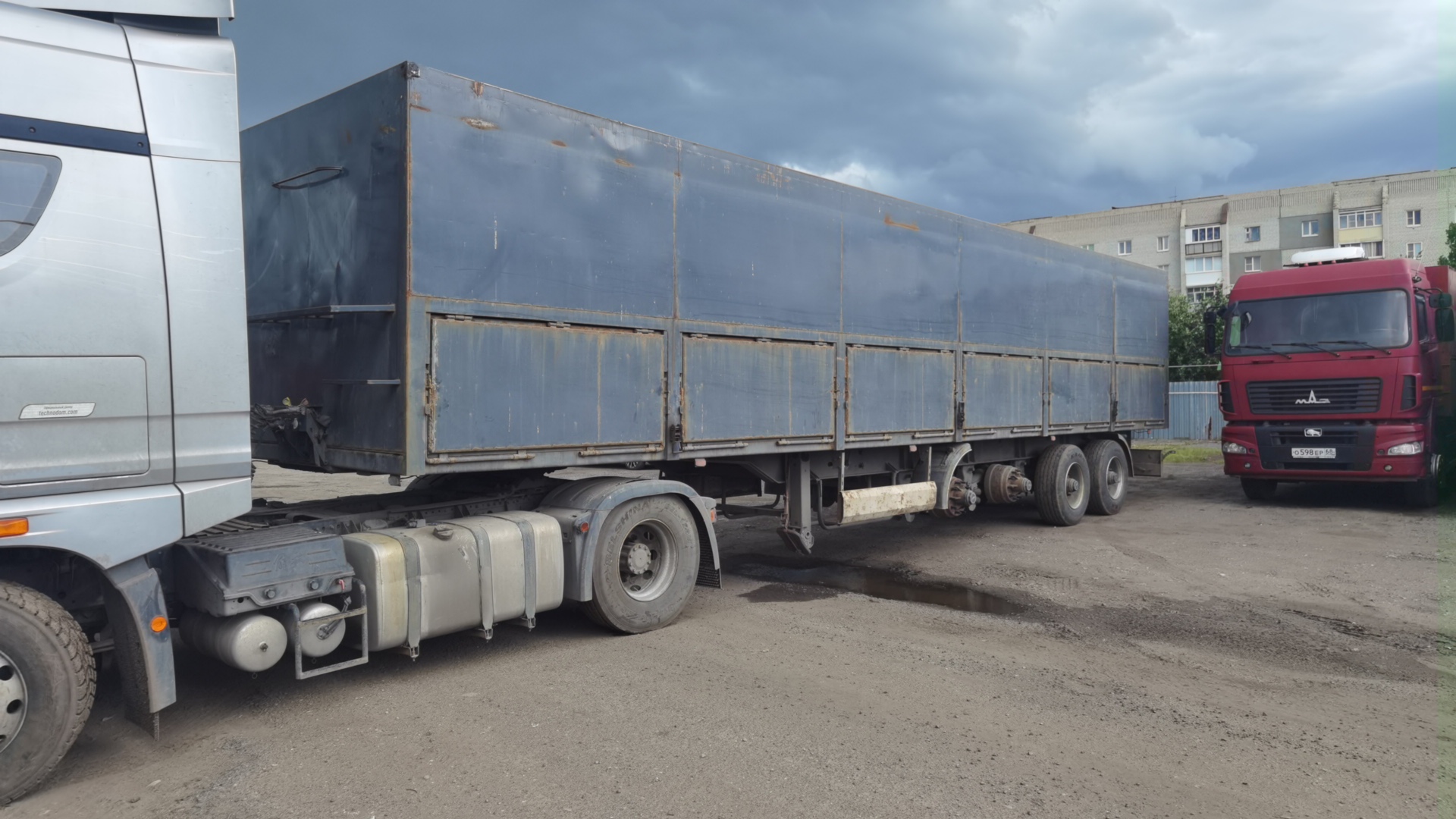 Прицеп бортовой 925500