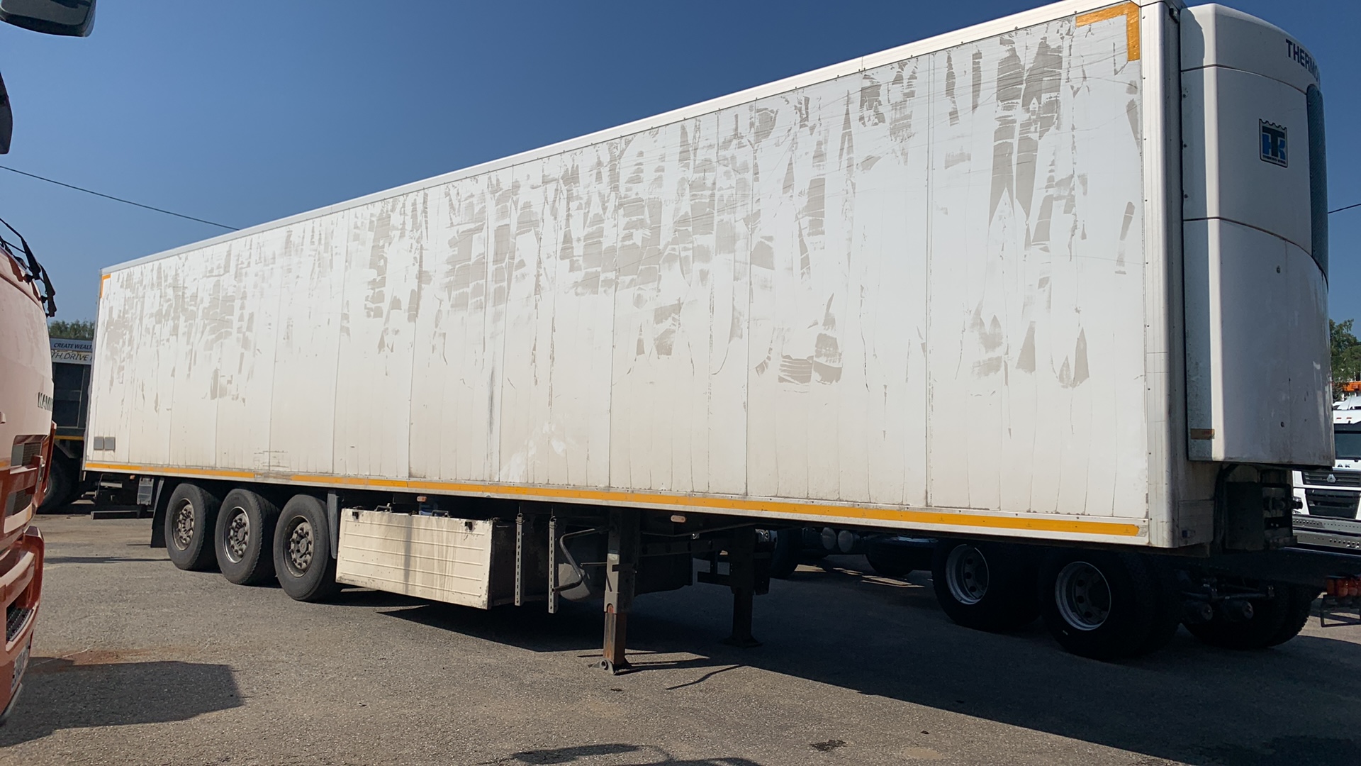 Полуприцеп рефрижератор Нефаз 93341