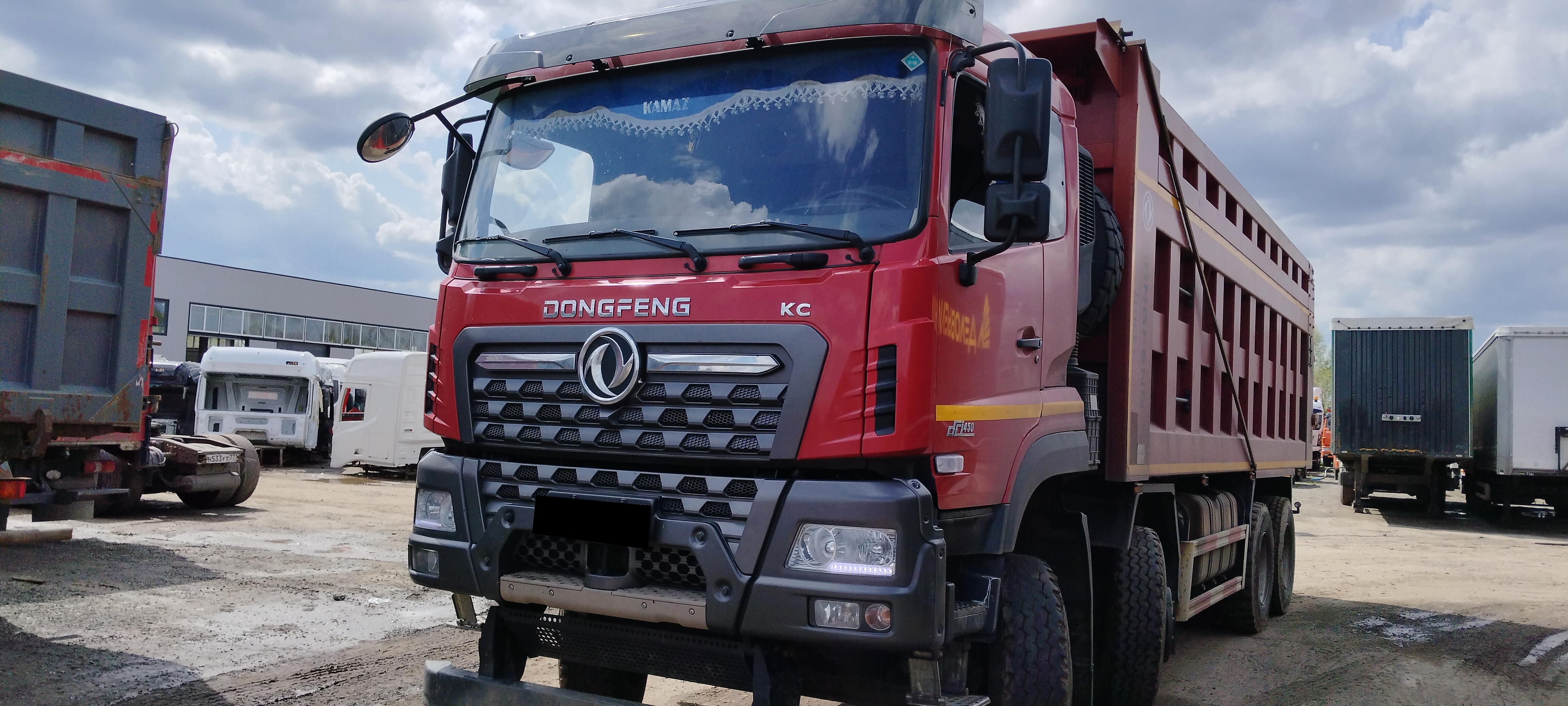 Самосвал Dongfeng KC DFH3410A563