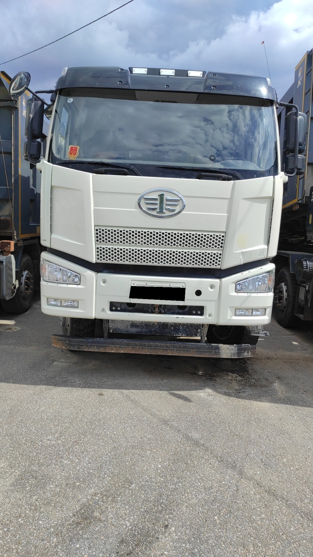 Самосвал Faw J6  CA3310P66K24T4E5
