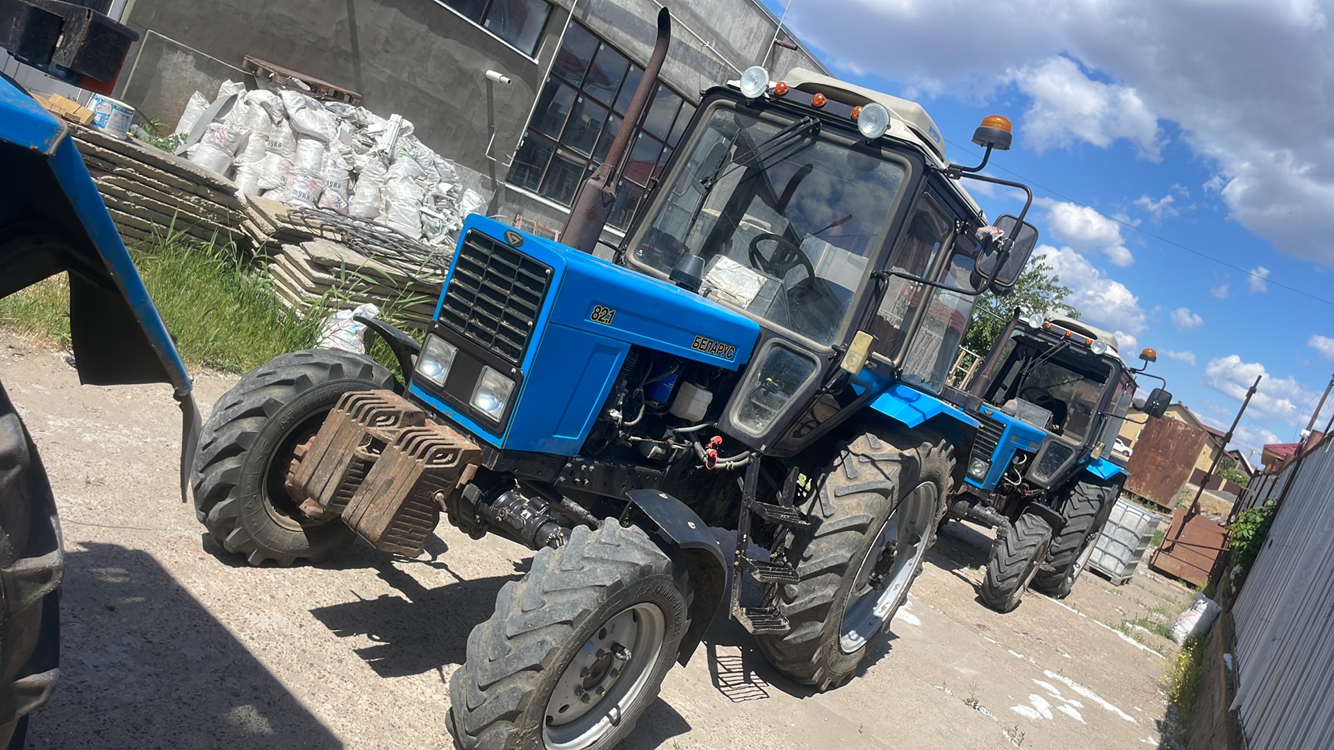 Трактор Беларус 82.1