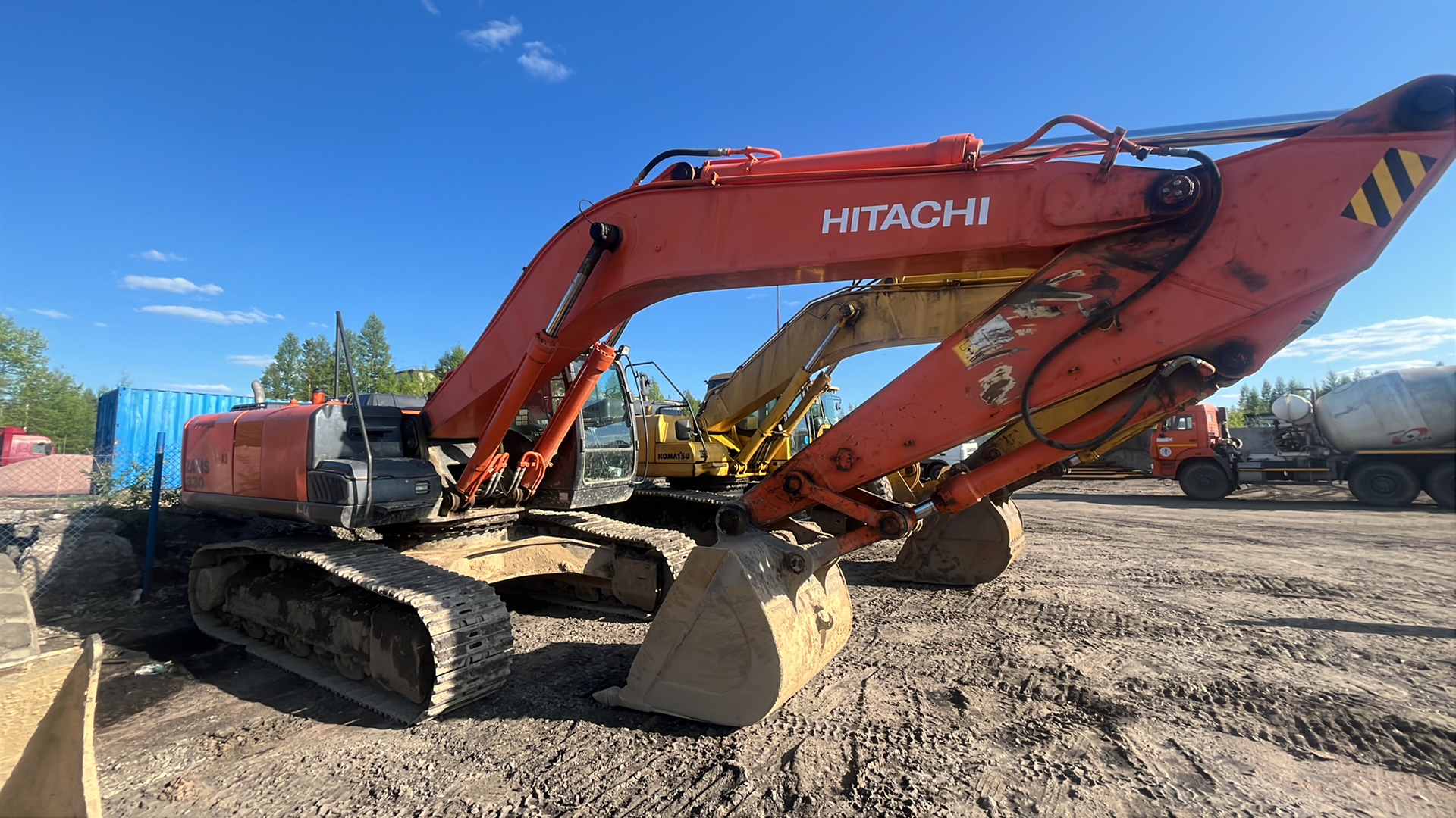 Экскаватор Hitachi ZX330-5G 
