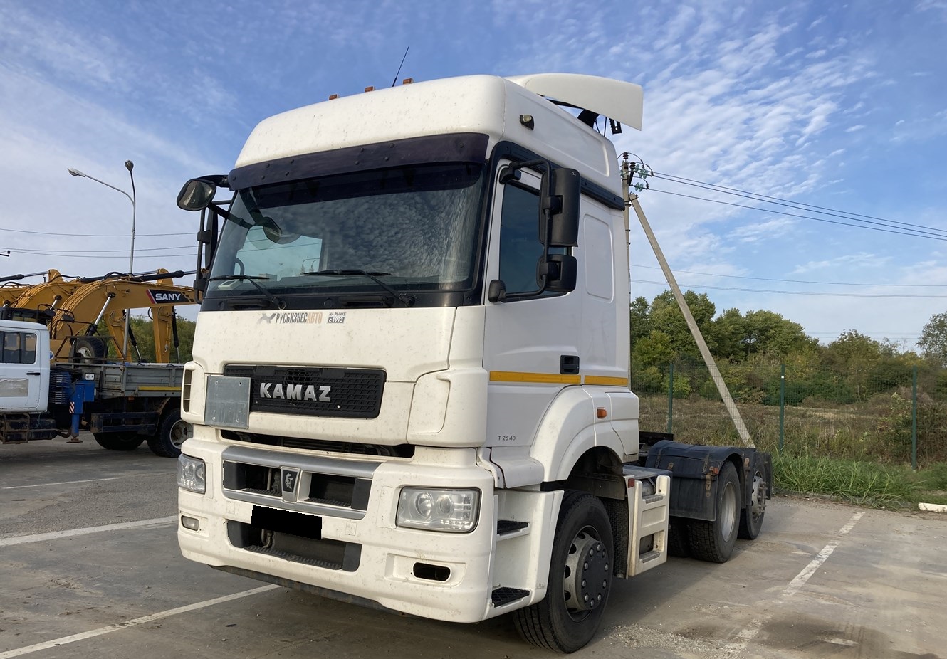 Тягач седельный КАМАЗ 65209-S5