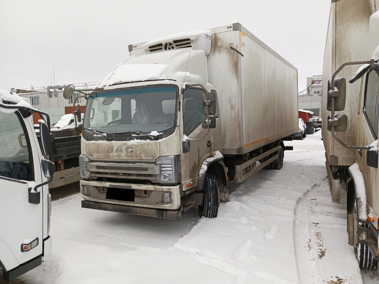 Рефрижератор Jac 120