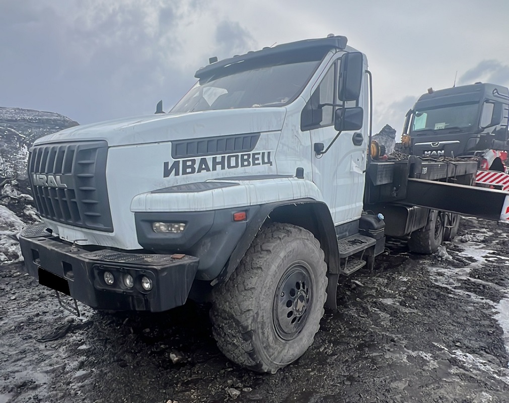 Автокран Ивановец KC-45717-2P на базе шасси УРАЛ-4320 Next