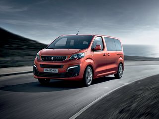 Peugeot traveller 1.5d MT (120 л.с.) Минивэн