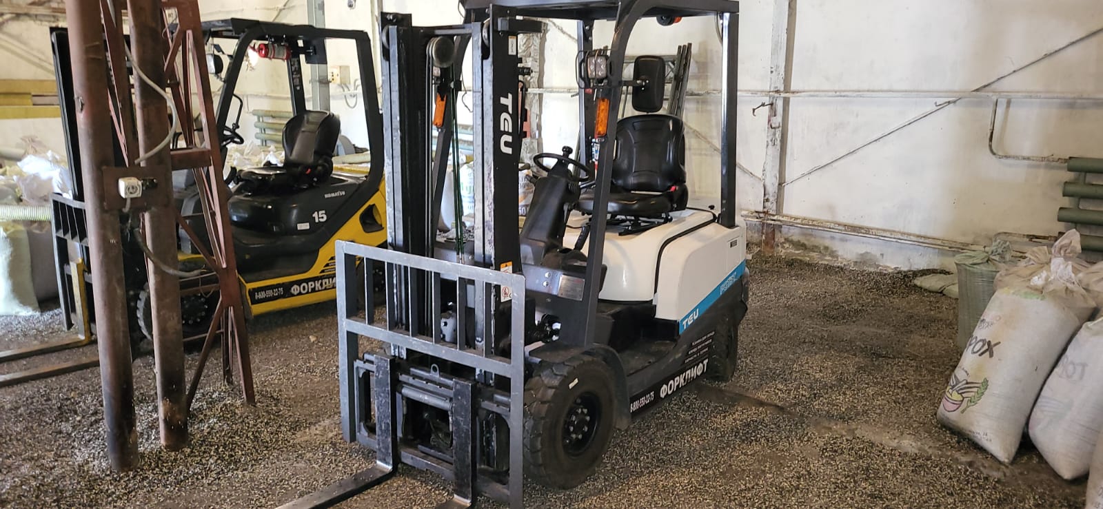 Автопогрузчик TEU FG15T