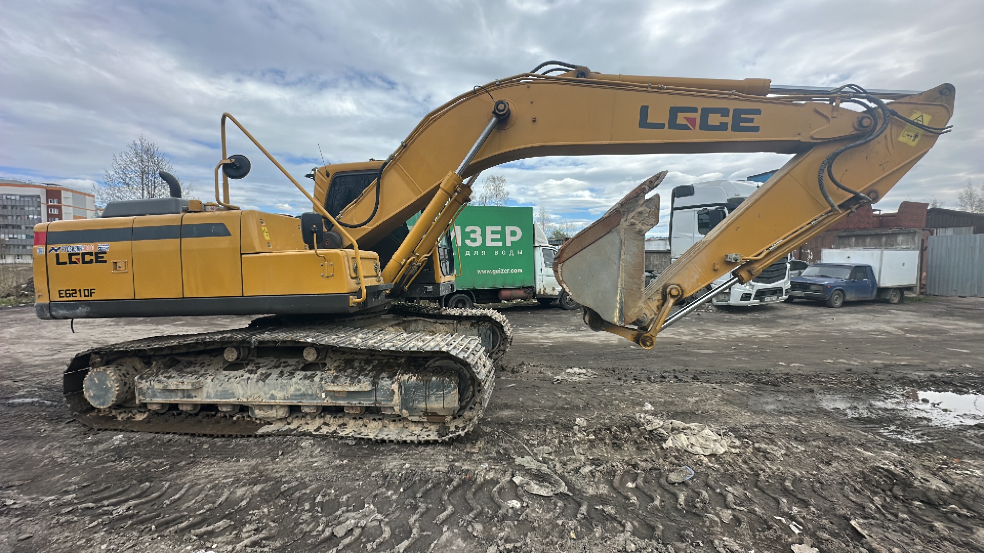 Экскаватор LGCE E6210F