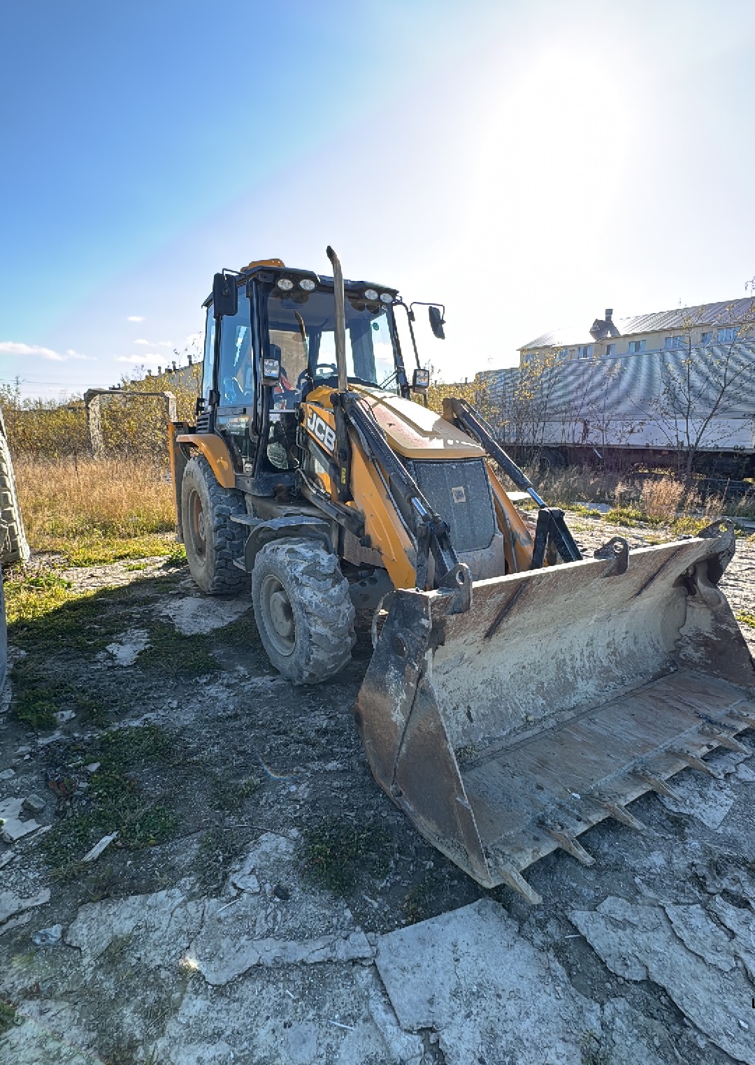 Экскаватор-погрузчик JCB 3CX