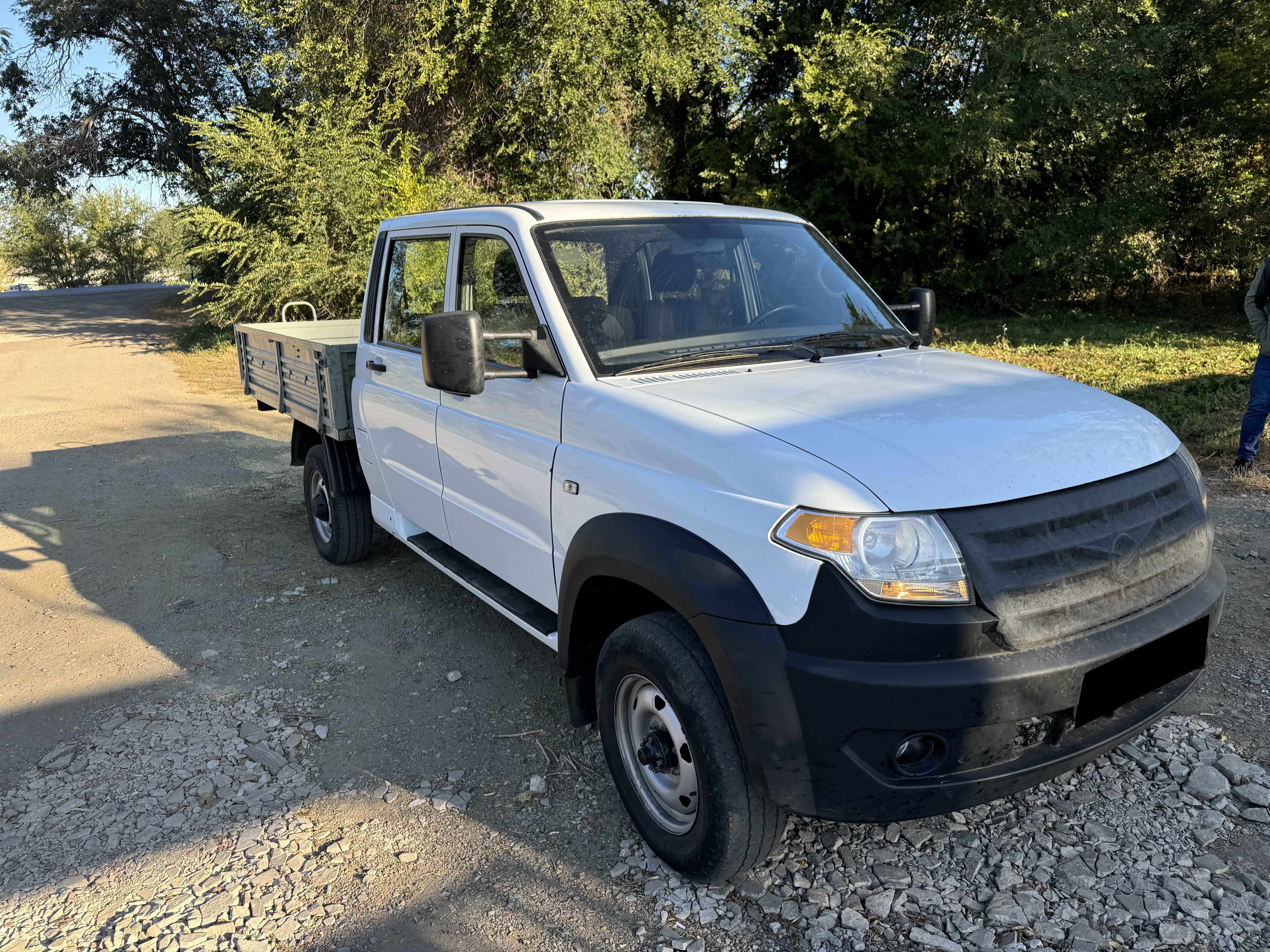 Uaz Profi 236324 