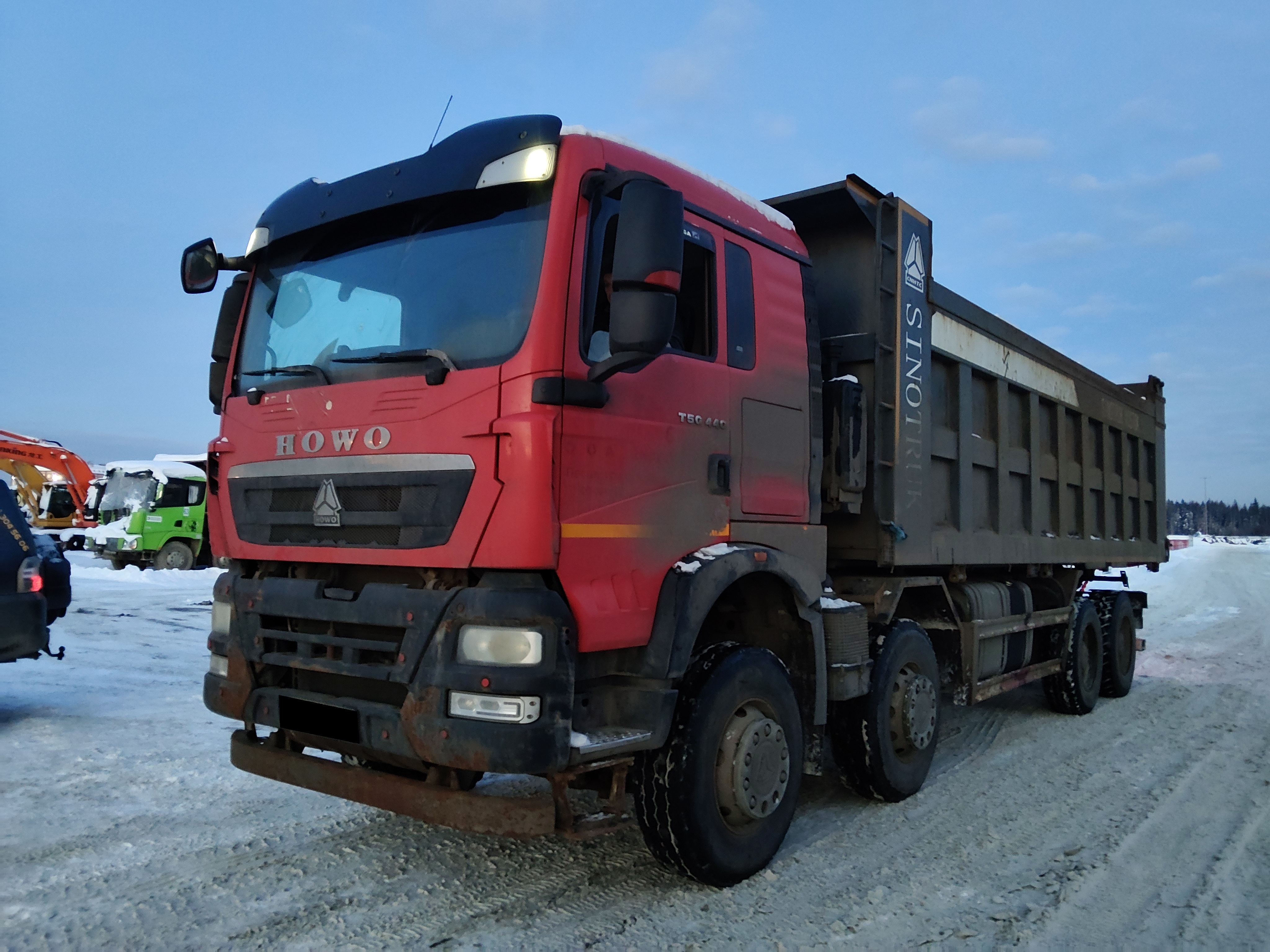 Самосвал Howo T5G ZZ3317V386GE1