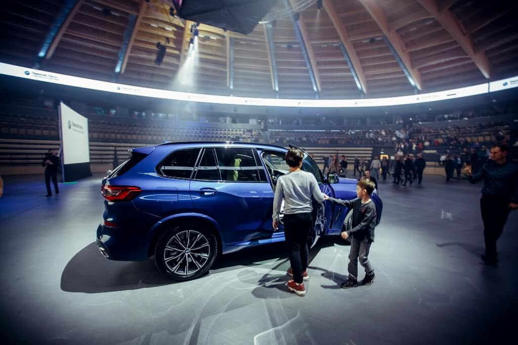 «Балтийский лизинг» выступил партнером презентации нового BMW X5 в Петербурге