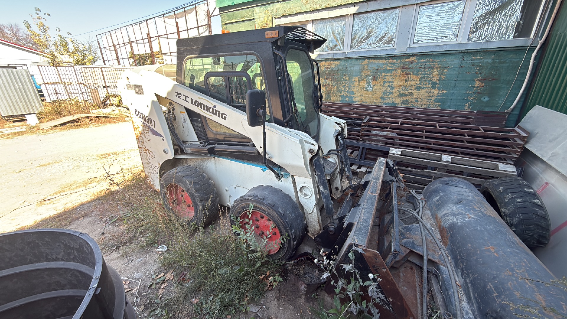 Погрузчик малогабаритный Lonking CDM307