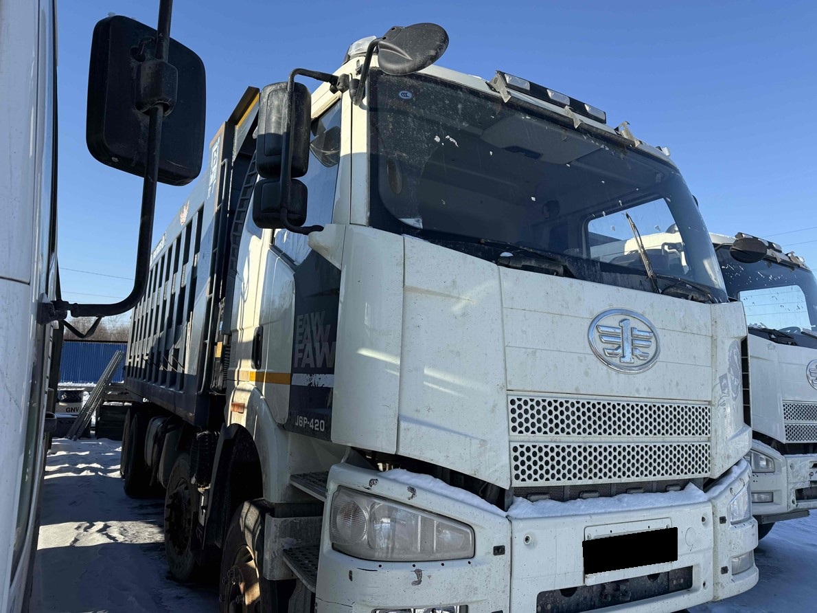 Самосвал Faw J6 CA3310P66K24T4E5
