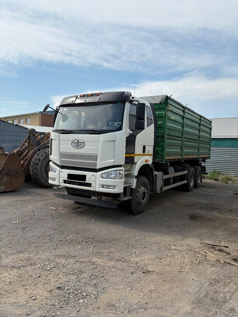 Самосвал Faw 558983-41