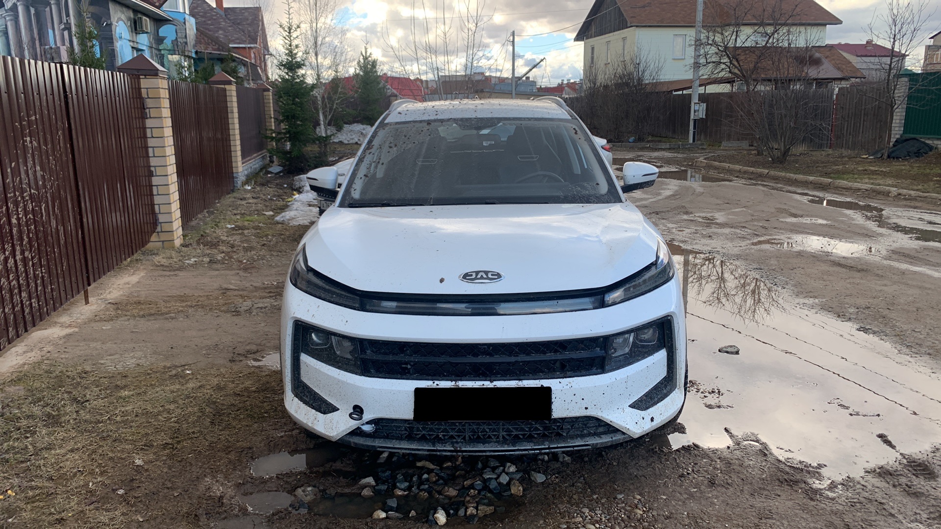 Jac JS6
