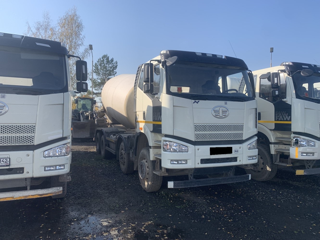 Автобетоносмеситель Tigarbo 69367S на шасси FAW