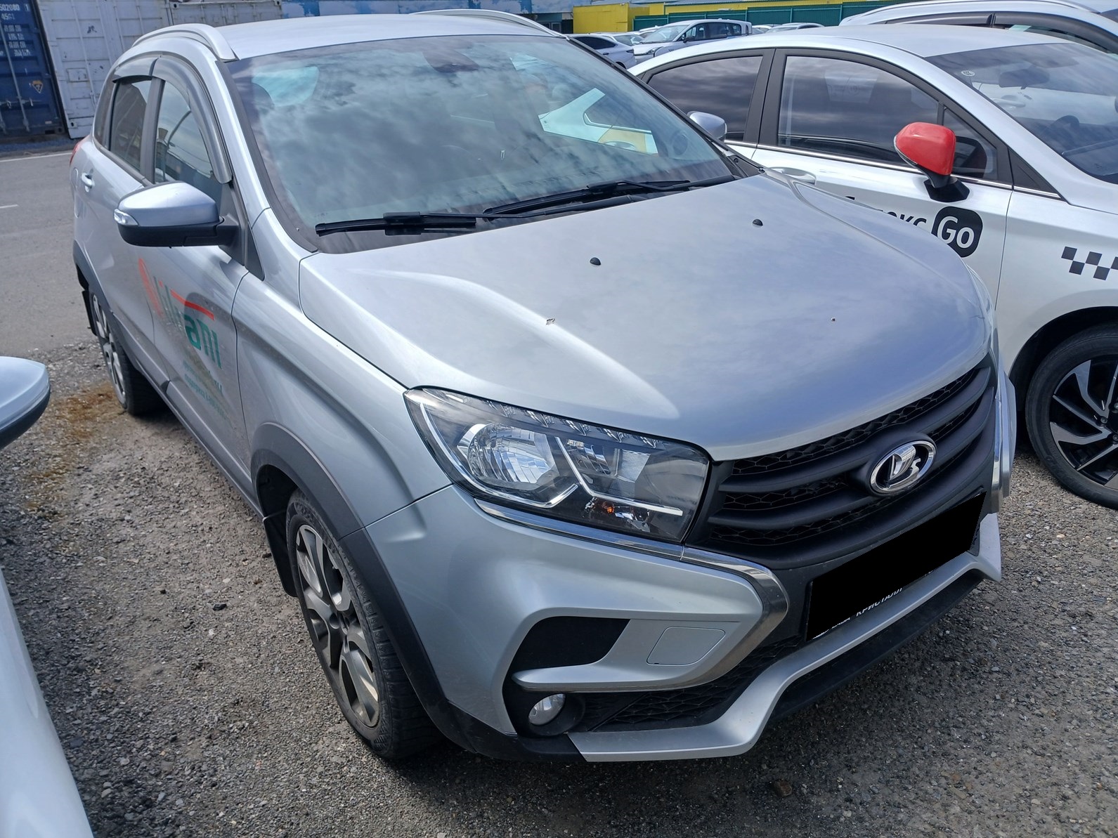 Lada Xray