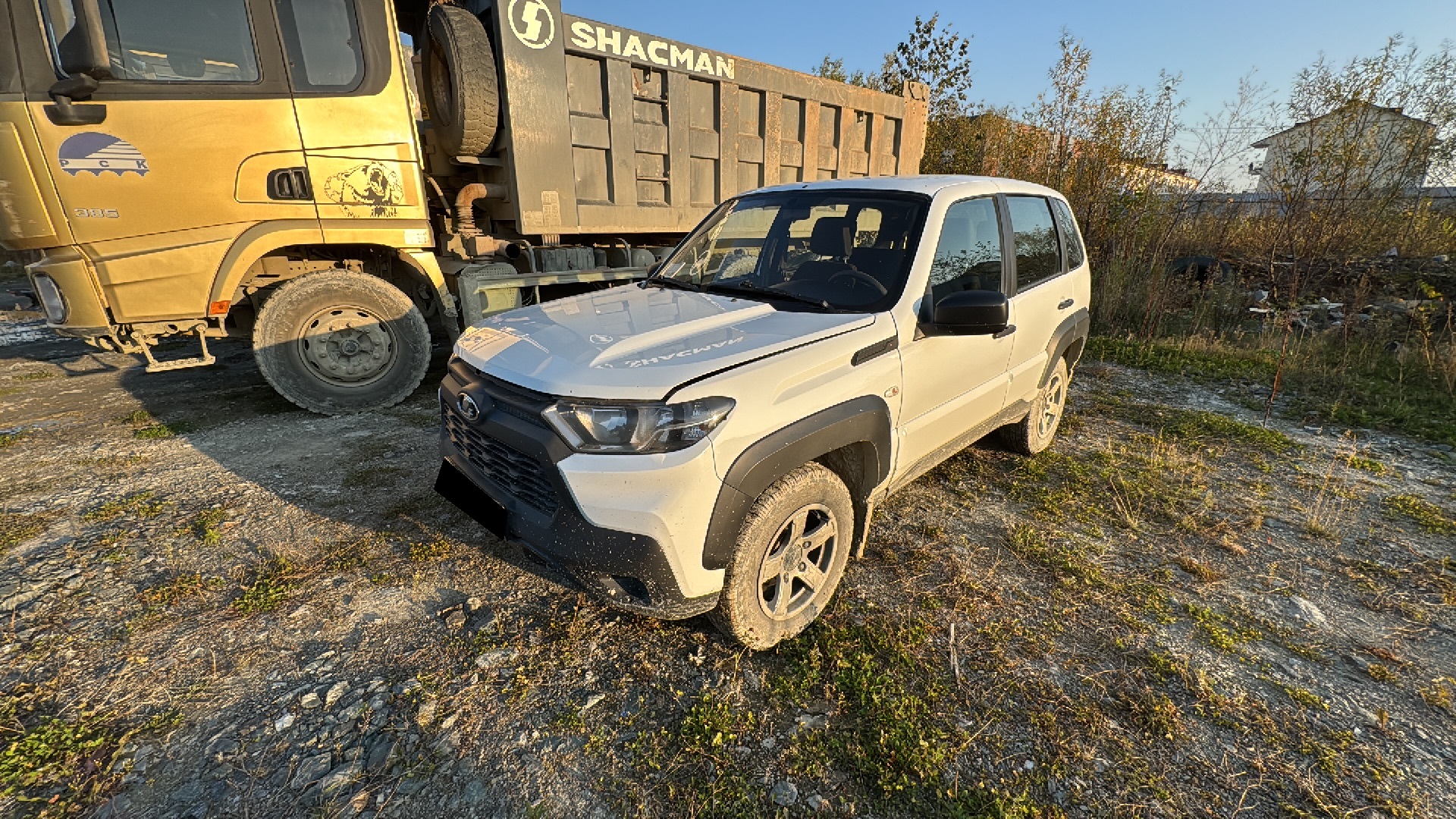 Lada Niva Trevel