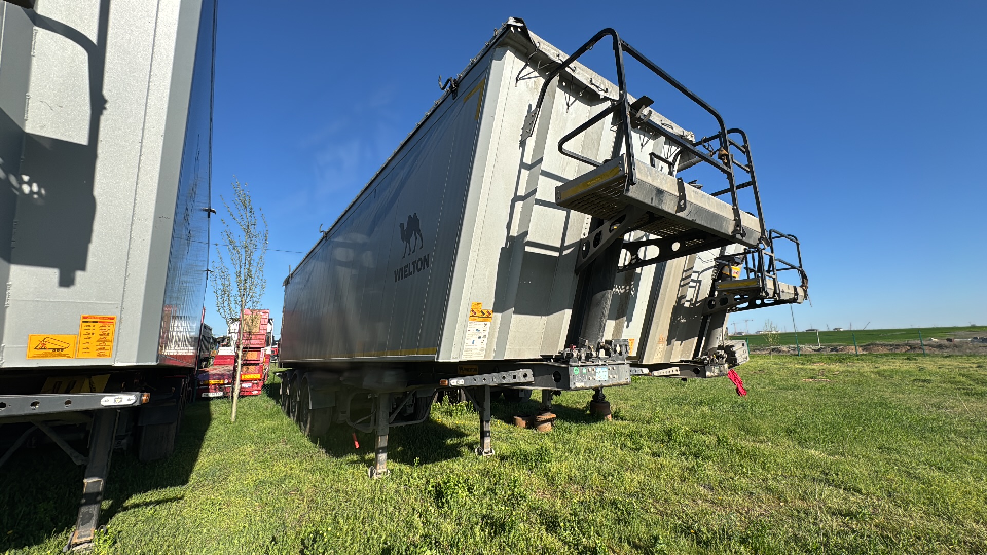 Полуприцеп-самосвал Wielton NW3A55SD NW-3