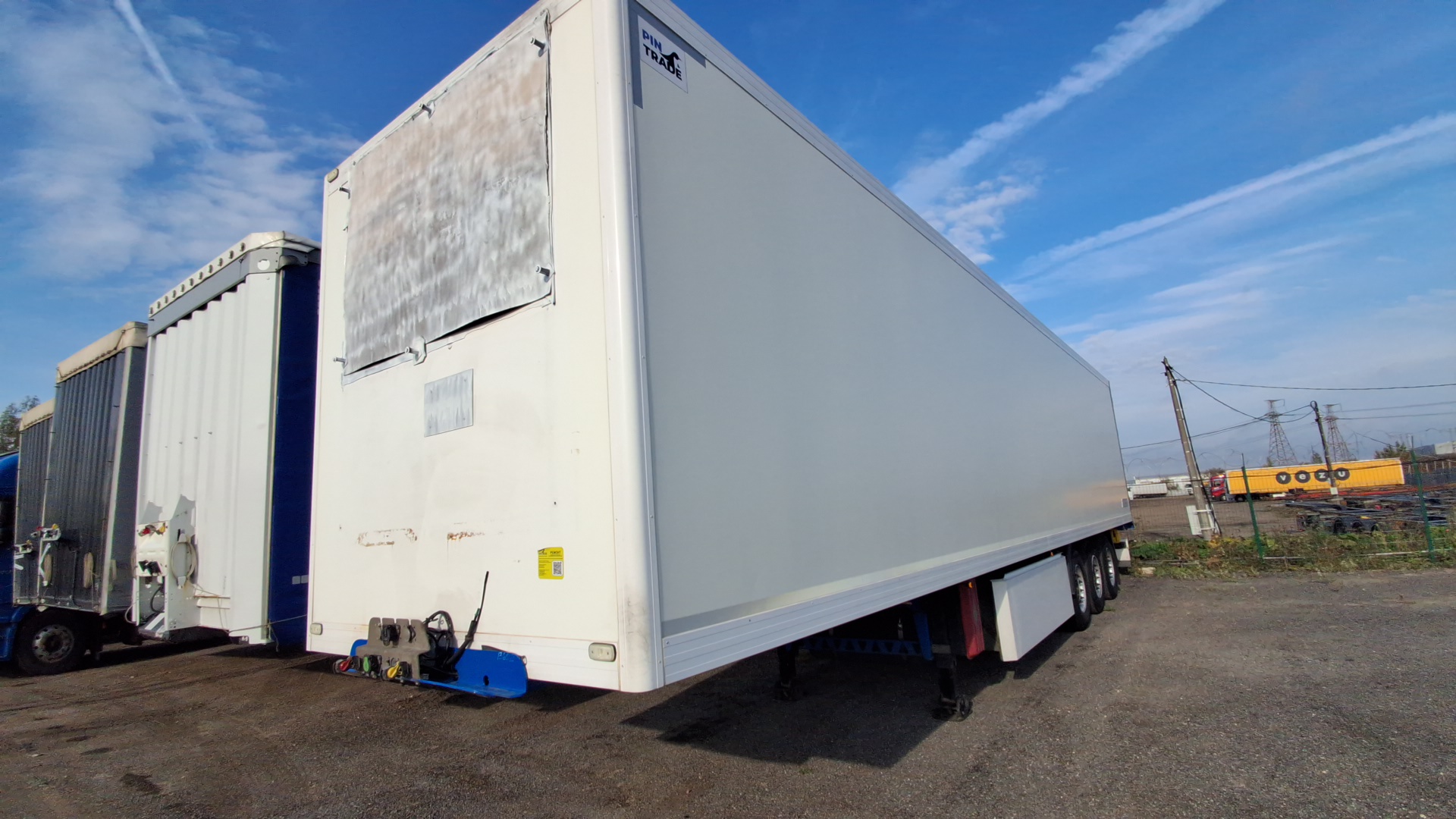 Полуприцеп-рефрижератор Pin-CH02