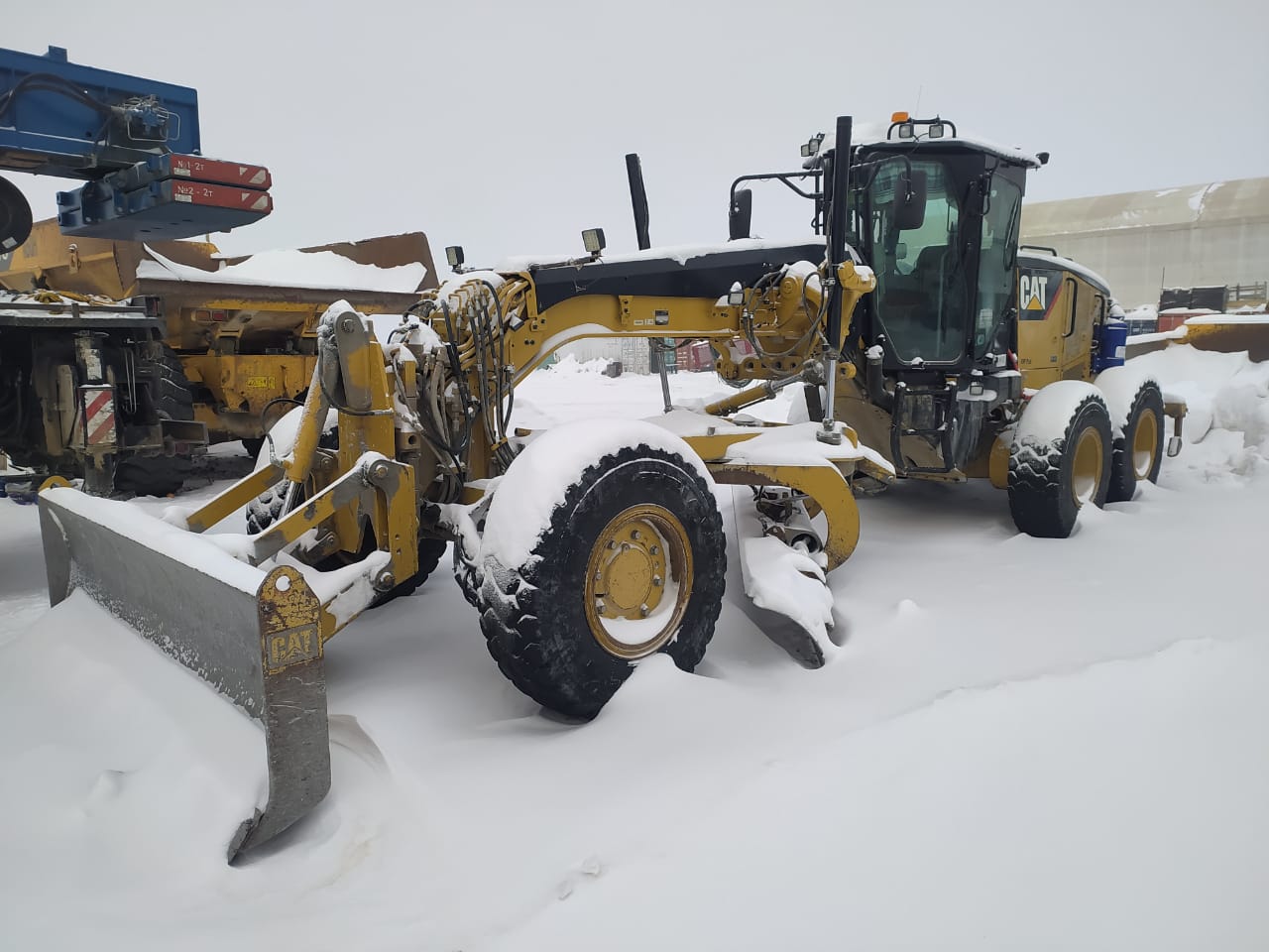 Автогрейдер CATERPILLAR 140 М