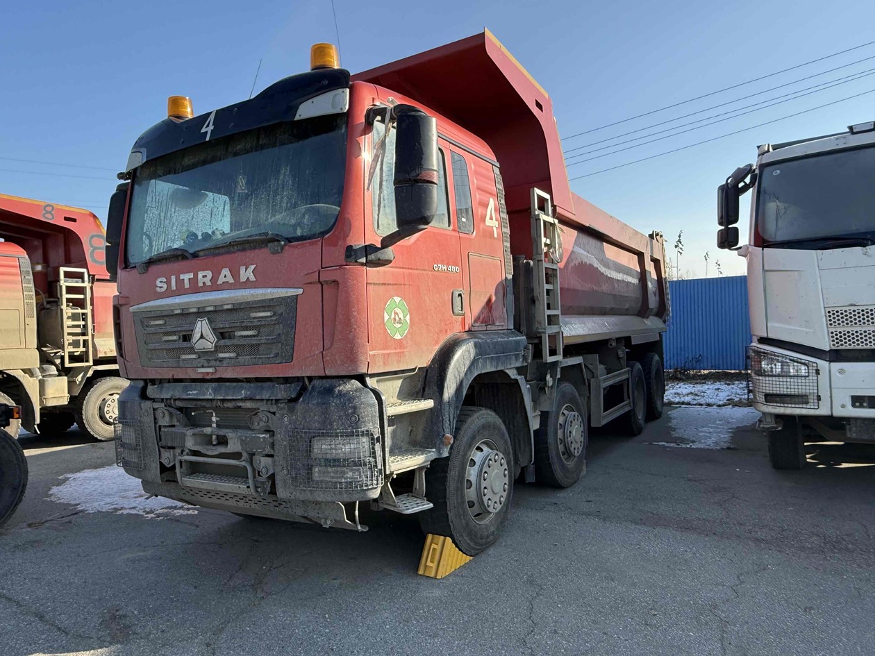 Самосвал Sitrak C7H ZZ3316V306ME