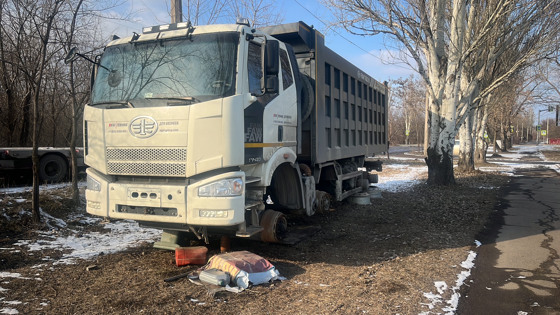 Самосвал Faw J6 CA3310P66K24T4E5