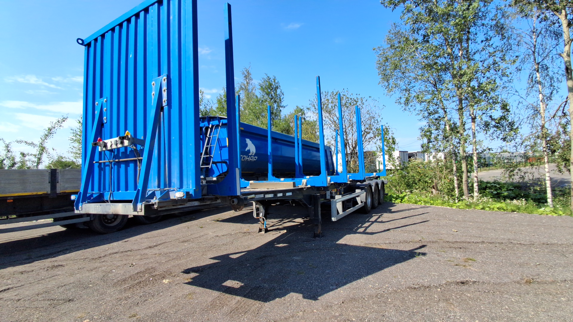 Полуприцеп-сортиментовоз Тонар 9445