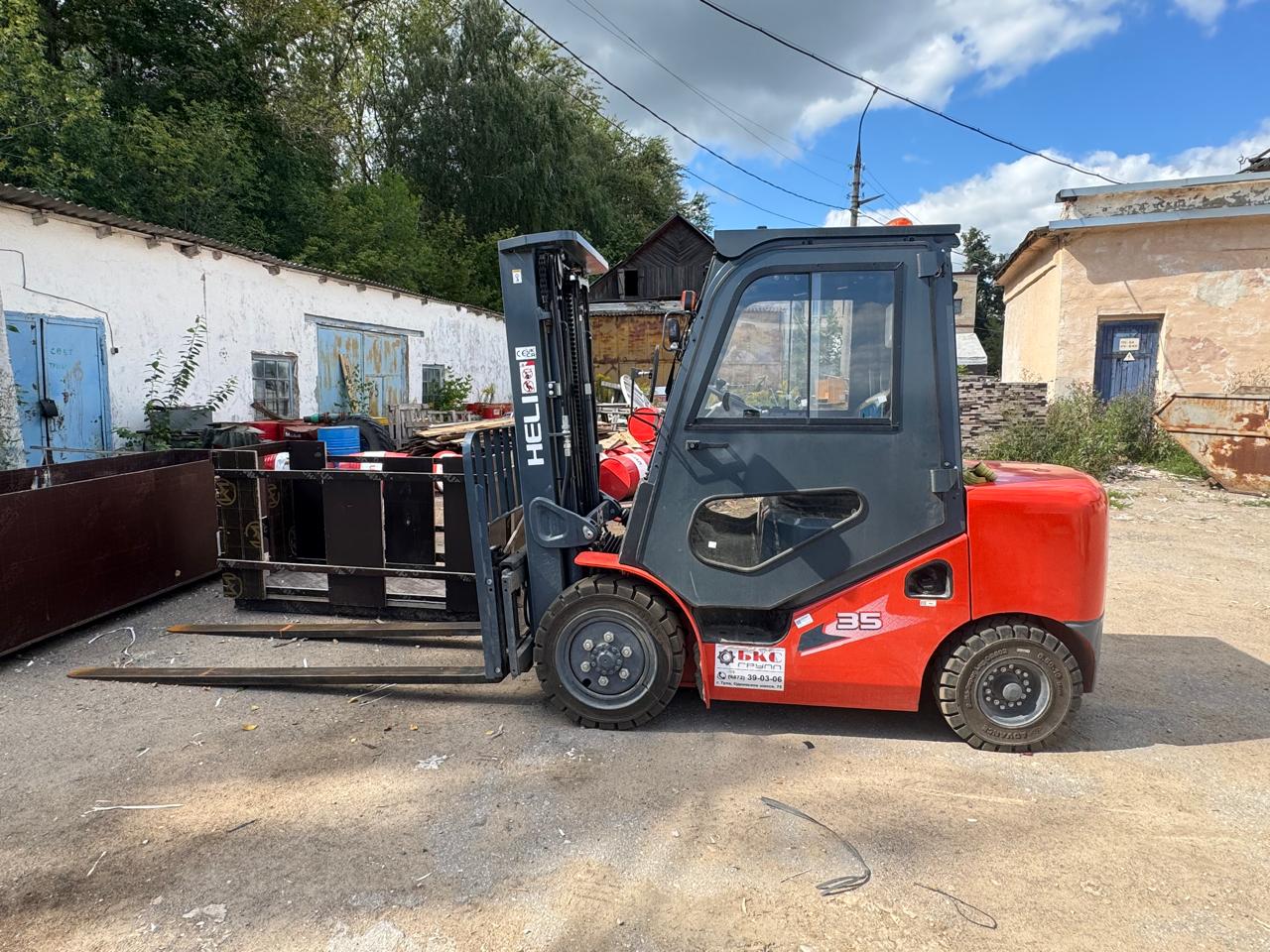 Автопогрузчик дизельный Heli CPCD35