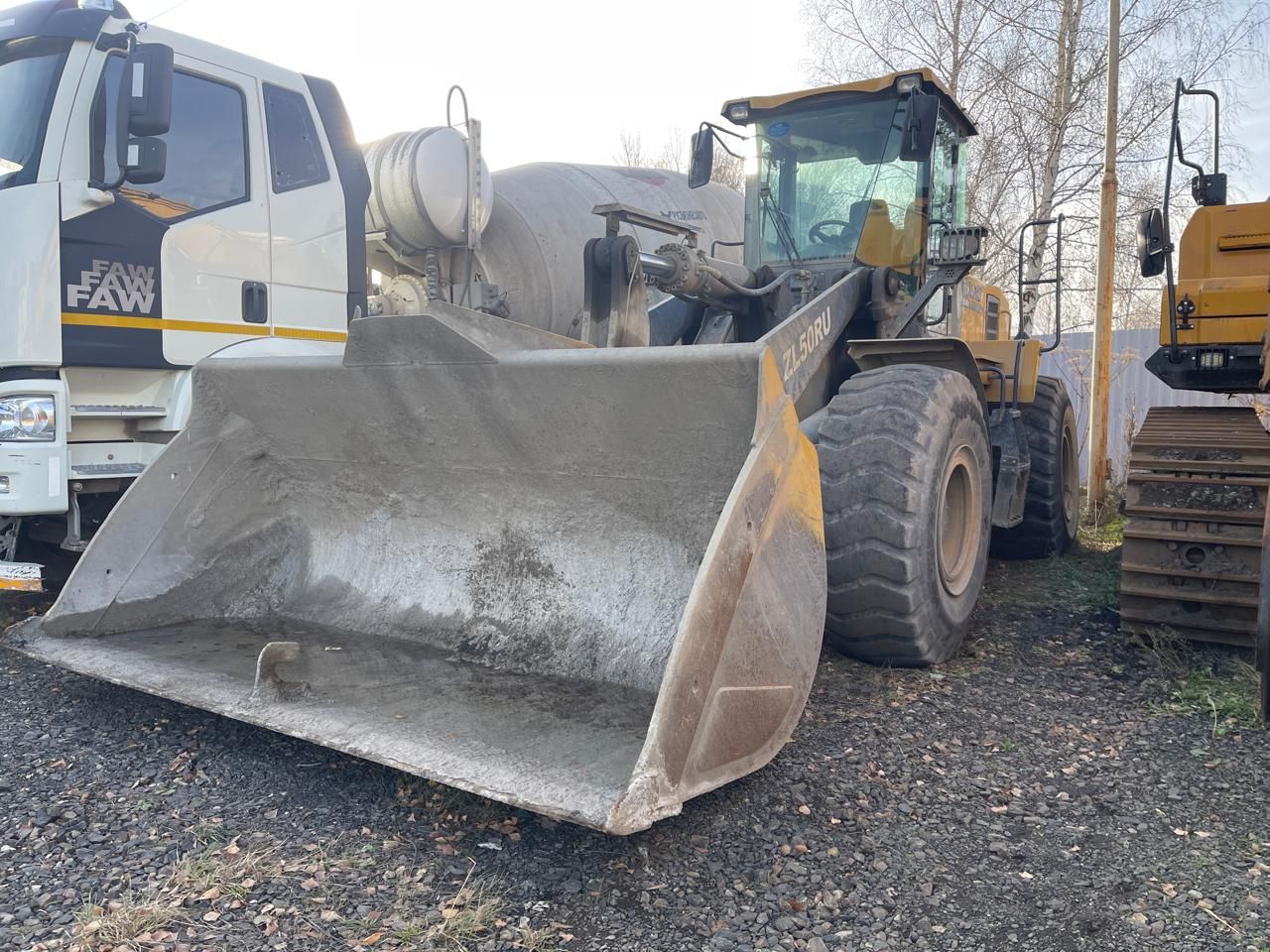 Погрузчик фронтальный XCMG ZL50RU