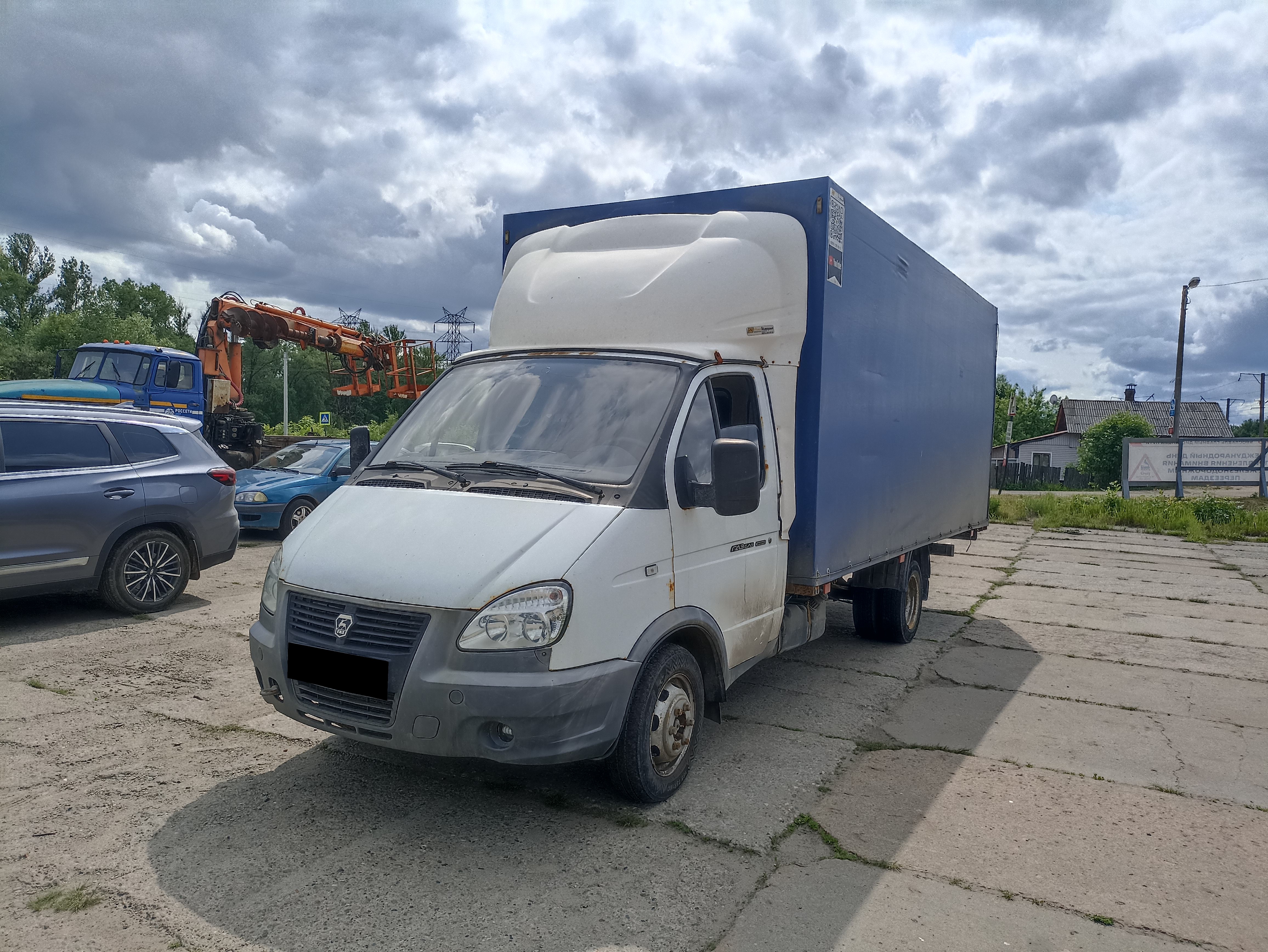 Фургон ГАЗ 3009D9