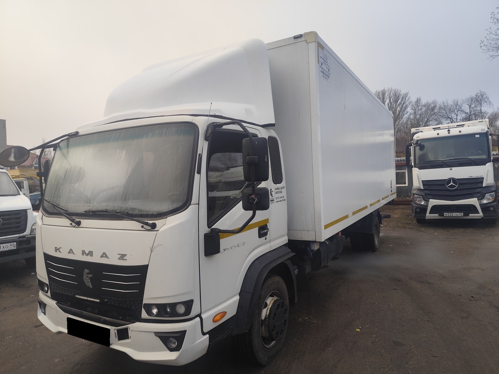 Рефрижератор на шасси КАМАЗ Компас 43082-53511-H5 (57582A)