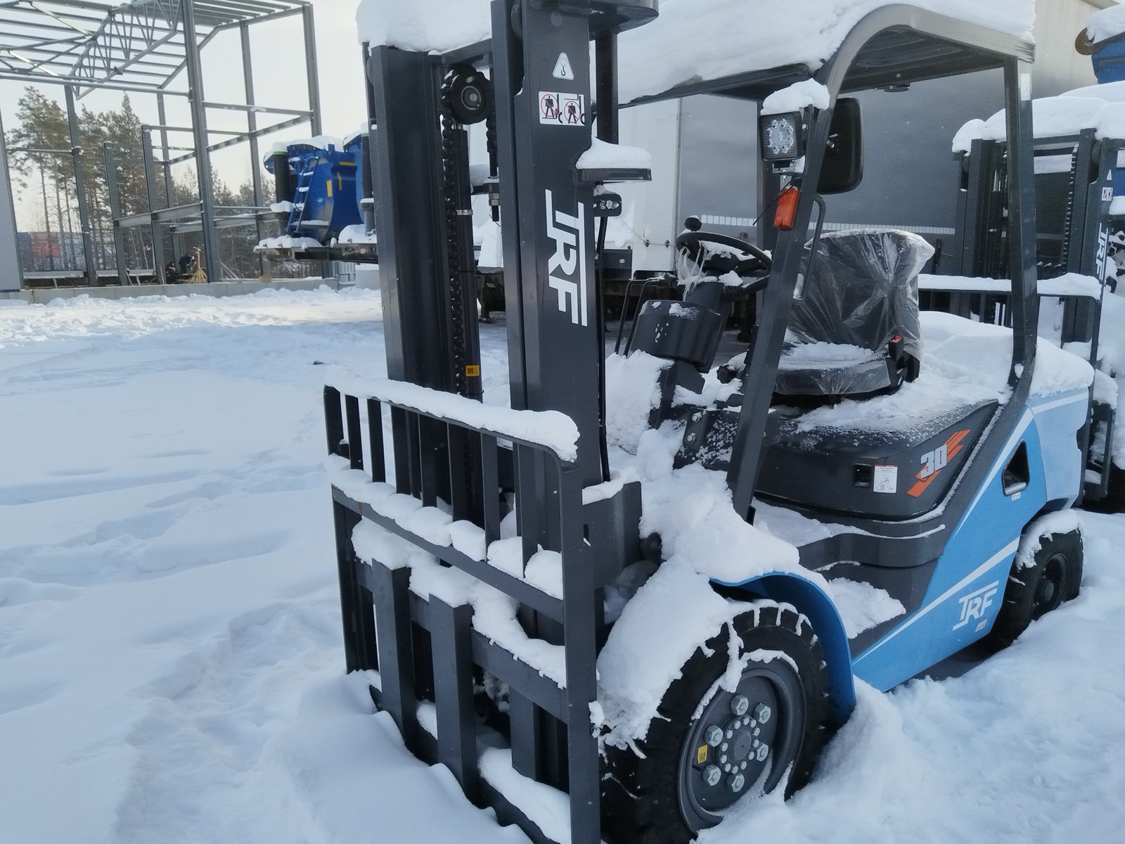 Автопогрузчик TRF D30-3X