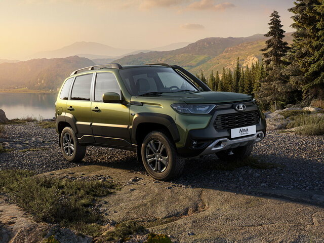 Lada Niva Travel 1.7 MT (80 л.с.) 4WD Внедорожник 5 дв.