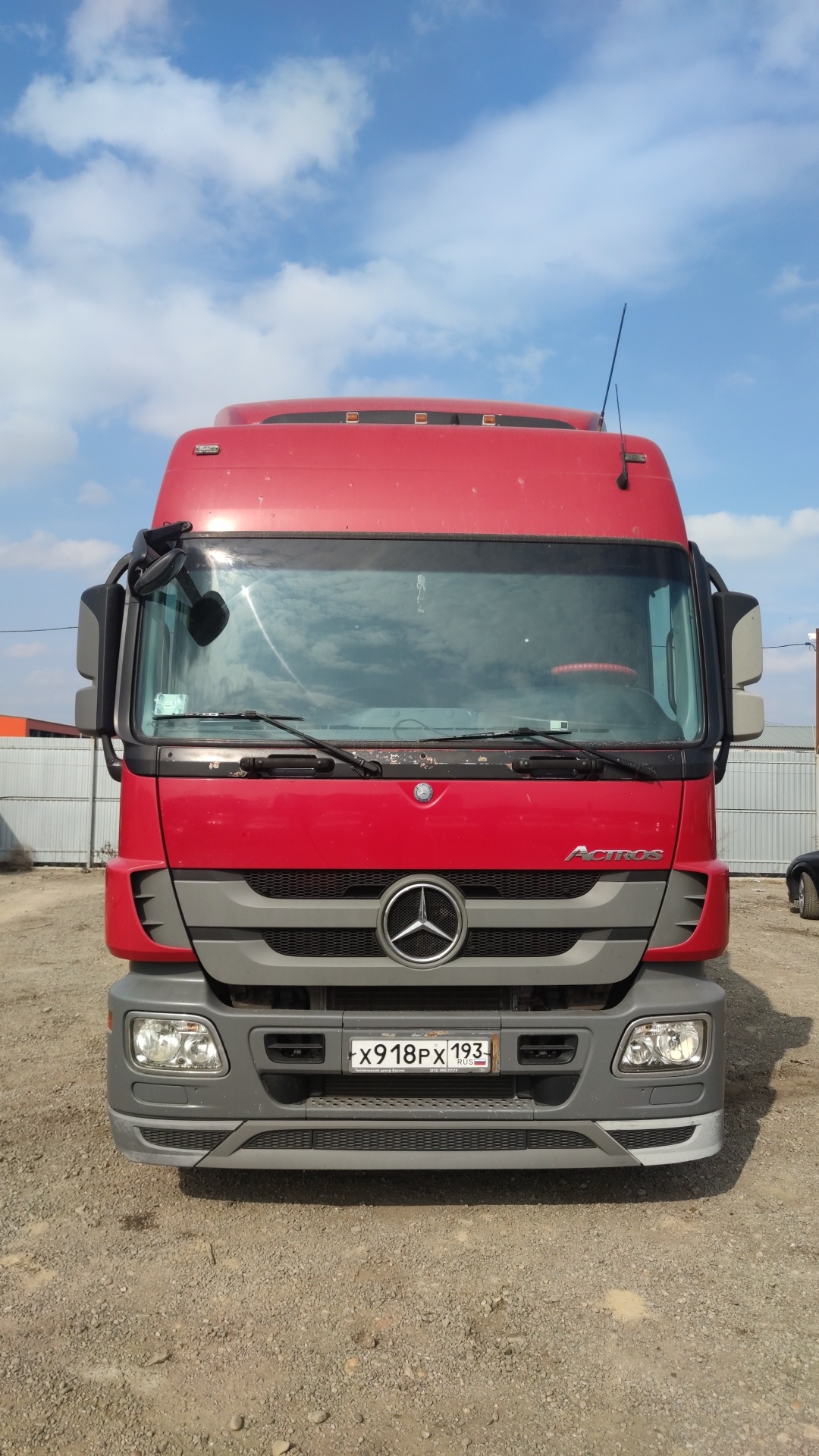 Тягач седельный Mercedes-Benz Actros