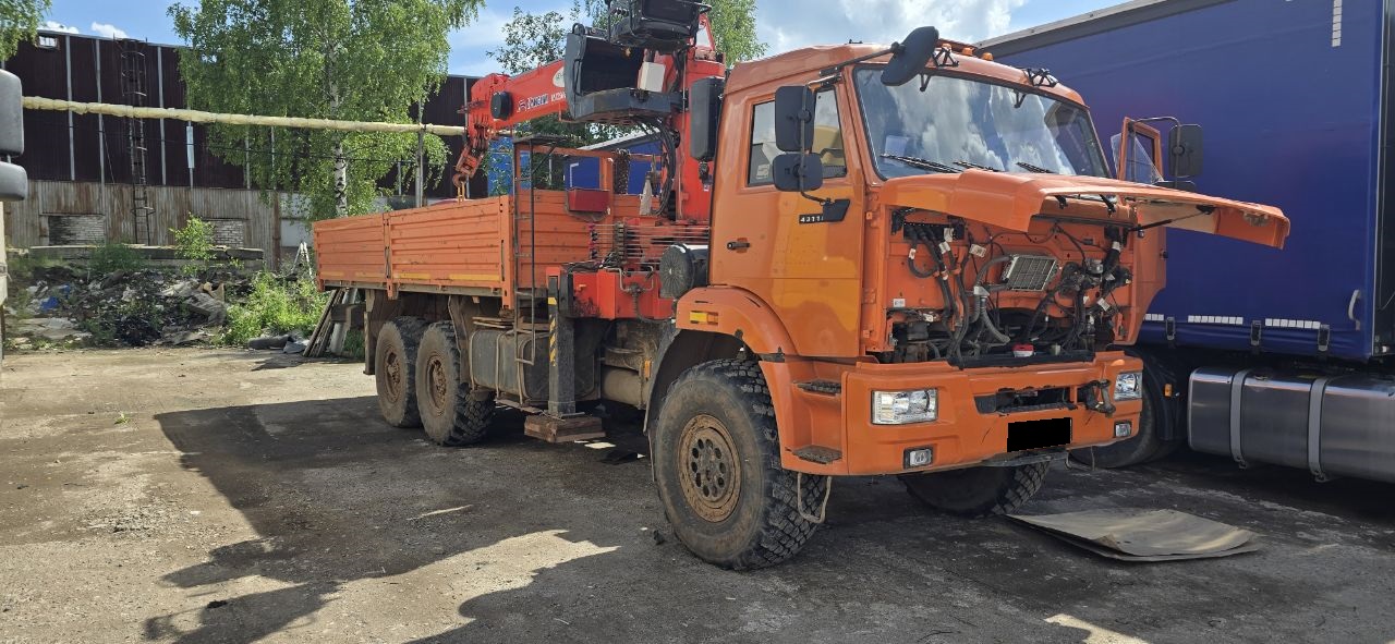 А/м бортовой на шасси Камаз 43118-50 с КМУ Kanglim 1256 438240-02