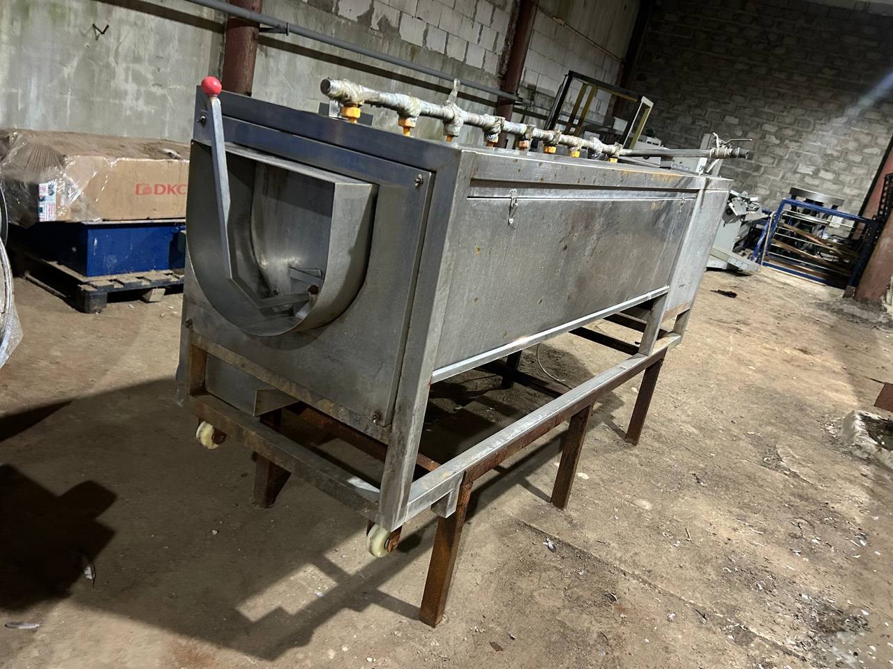 Машина для очистки овощей GB1800 203