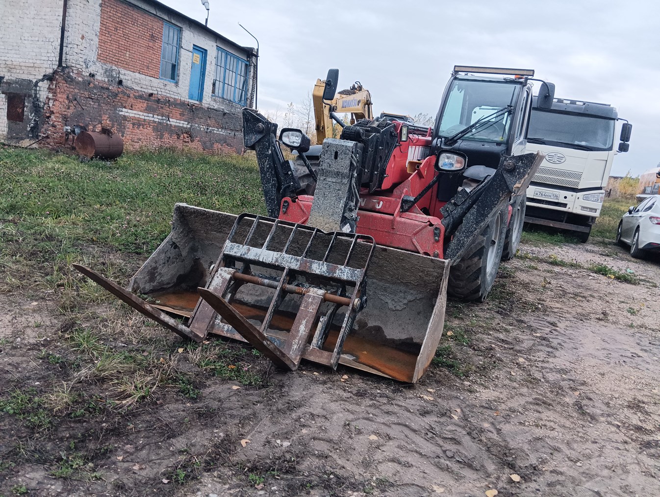 Погрузчик Manitou MT-X 1840