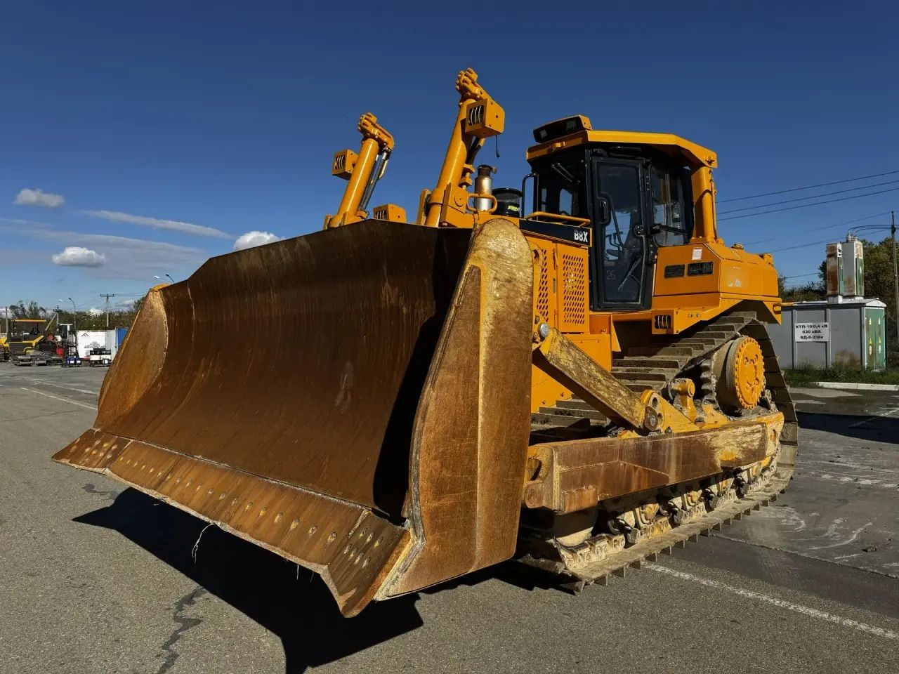 Гусеничный бульдозер Zauberg B8X