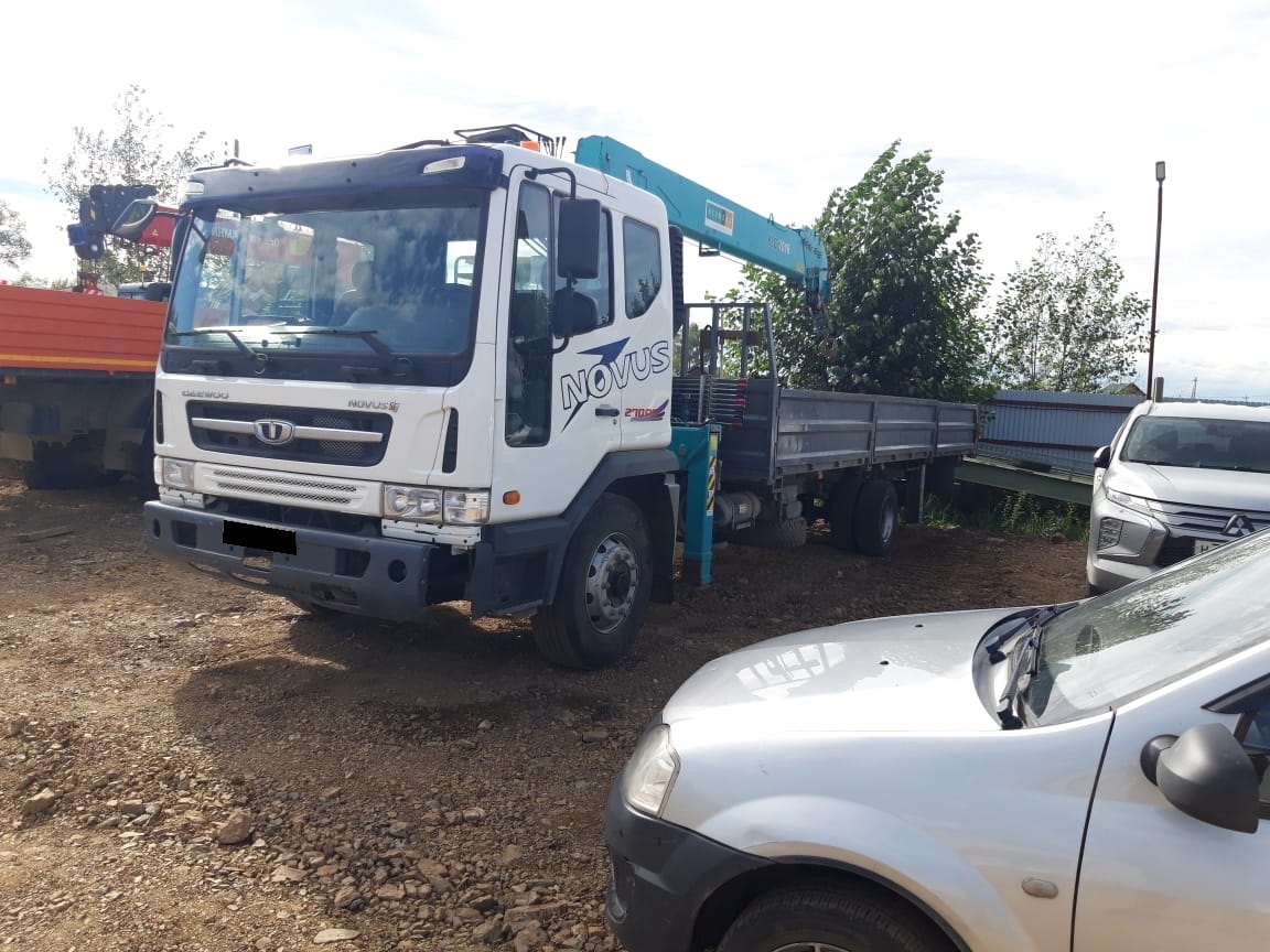 А/м бортовой с КМУ Daewoo 507221