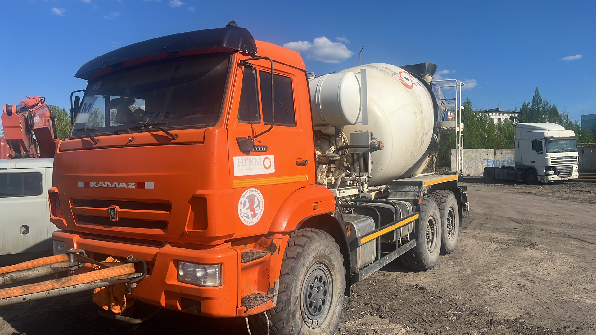 Автобетоносмеситель КАМАЗ 43118-50 (5814Т6)