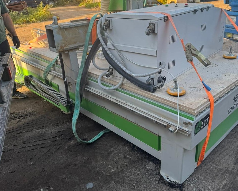 Фрезерный станок с ЧПУ LTT-1530