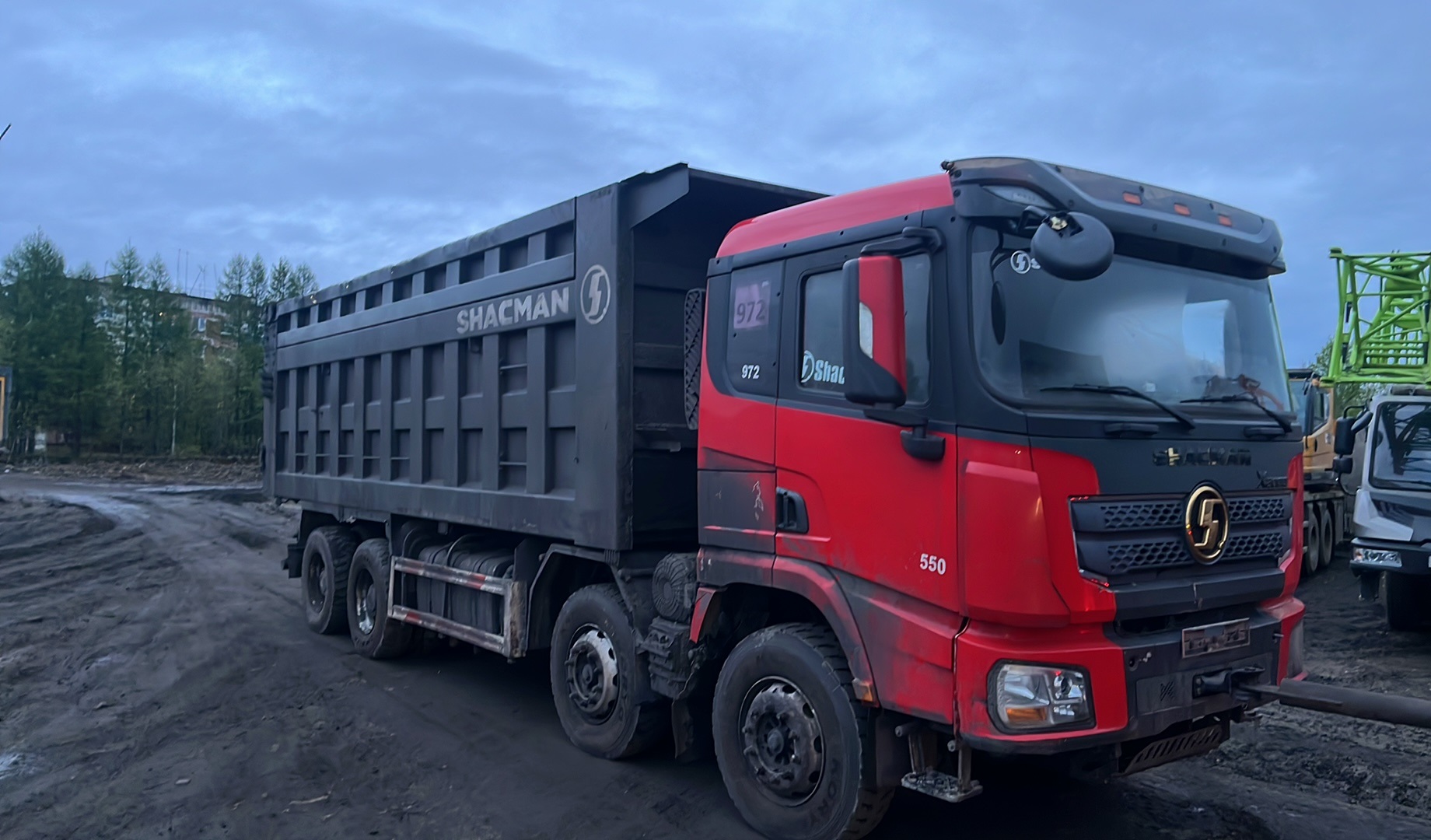 Самосвал Shacman SX331863366