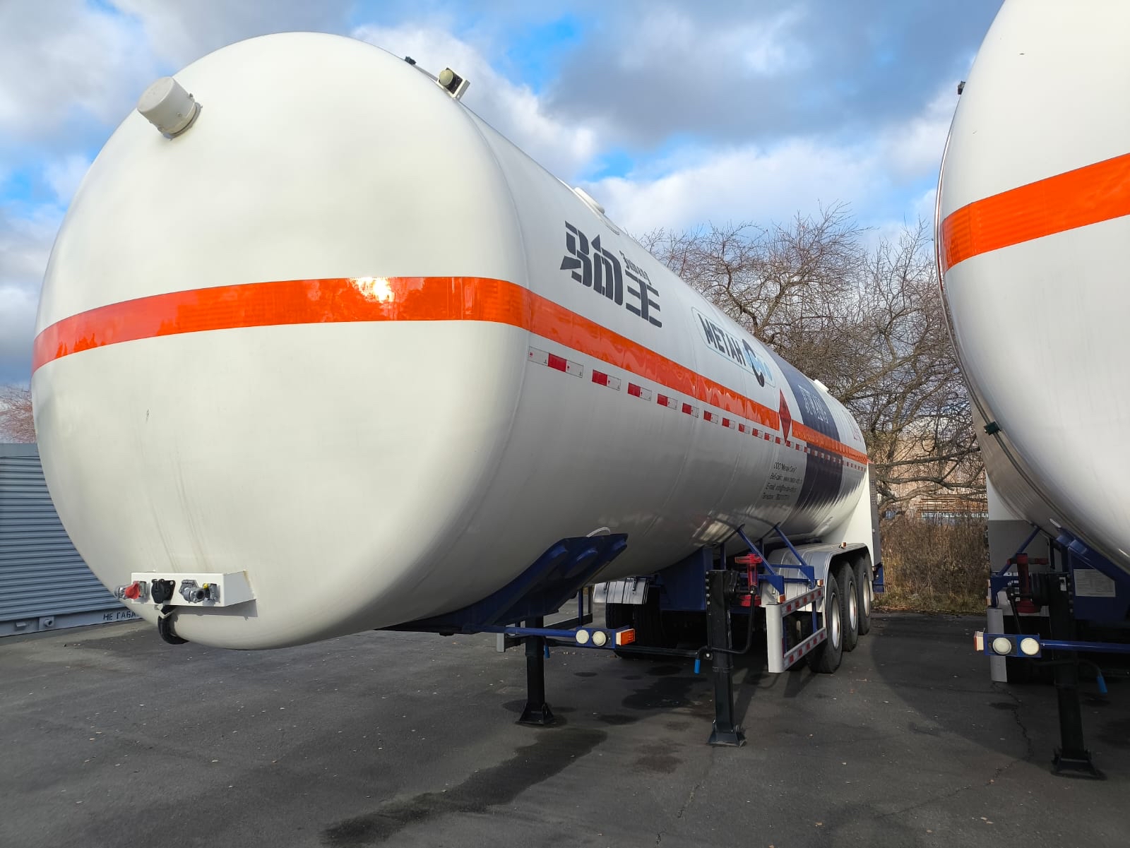 Полуприцеп-цистерна Juwang ZJW9