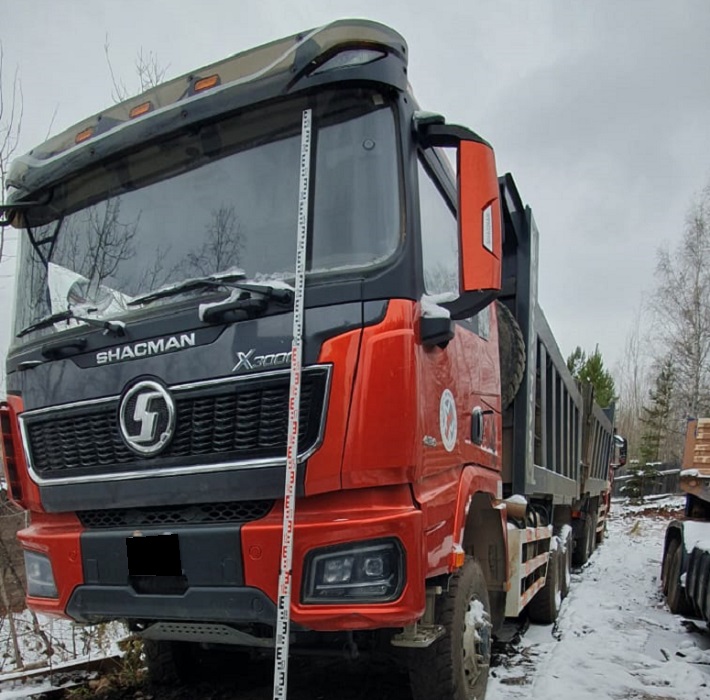 Самосвал Shacman SX32586W385C