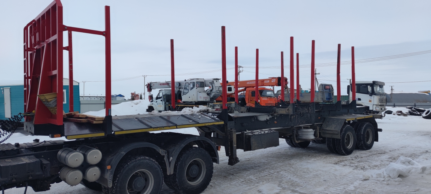 Полуприцеп-сортиментовоз НовосибАРЗ 98131D