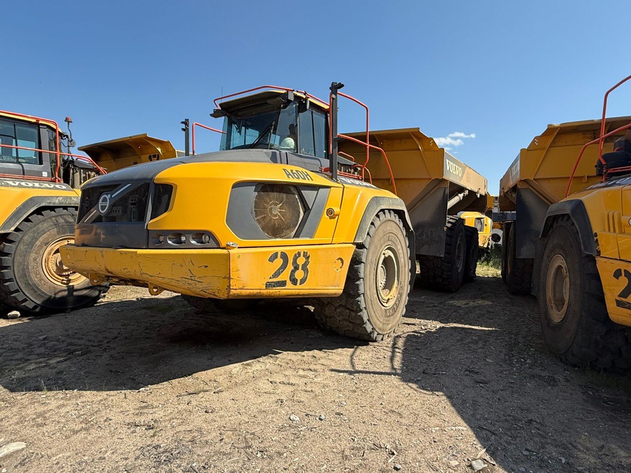 Самосвал VOLVO A60H